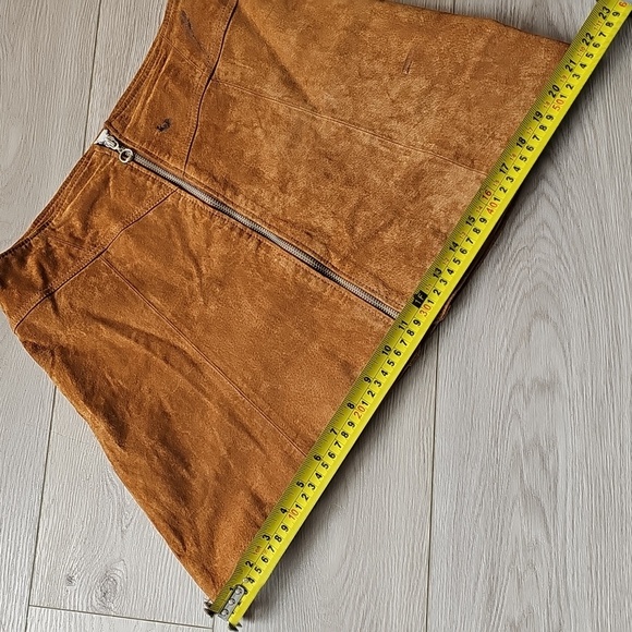 Anthropologie Six Crisp Days Genuine Suede Front Zip Up Mini Skirt Large *flaws* - Picture 10 of 17